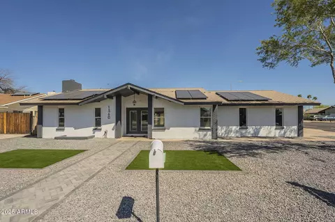 1560 E Hampton Cir, Mesa, AZ 85204 photo 4
