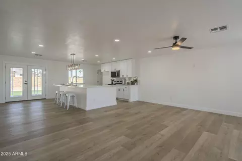 1560 E Hampton Cir, Mesa, AZ 85204 photo 14