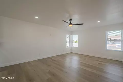 1560 E Hampton Cir, Mesa, AZ 85204 photo 12