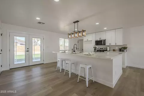 1560 E Hampton Cir, Mesa, AZ 85204 photo 16