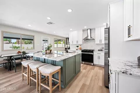 1012 E Magdalena Dr, Tempe, AZ 85283 photo 3