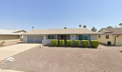 10526 W Meade Dr, Sun City, AZ 85351