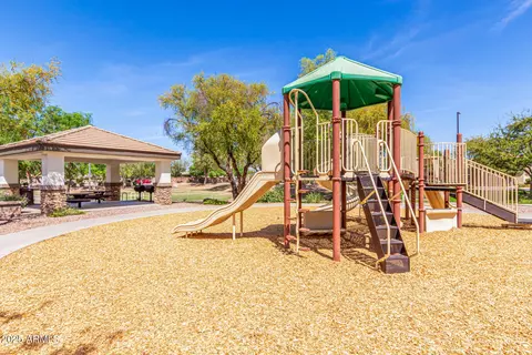 579 E Mary Ct, Gilbert, AZ 85295 photo 53
