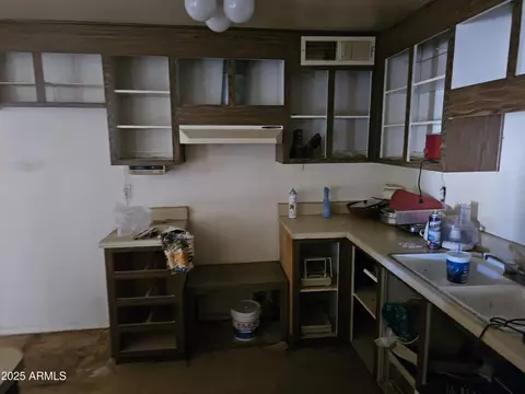 3836 Eugie Ave, Phoenix, AZ 85032 photo 7
