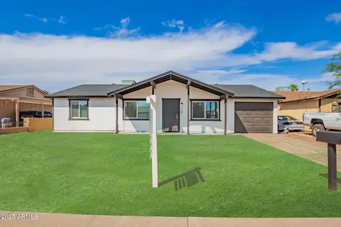 5948 W Holly St, Phoenix, AZ 85035