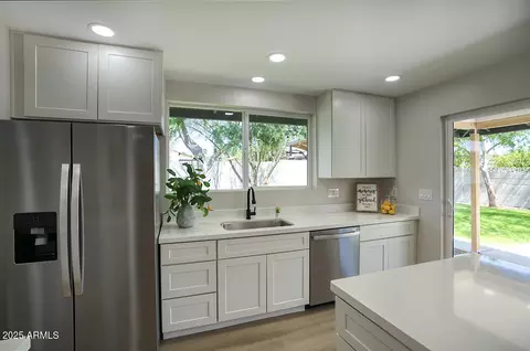 Kitchen - 1561 N 26th St, Mesa, AZ 85213 photo 5 of 5