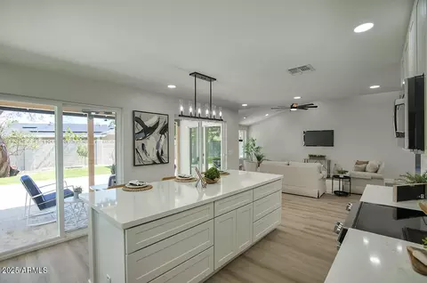 Kitchen - 1561 N 26th St, Mesa, AZ 85213 photo 4 of 5