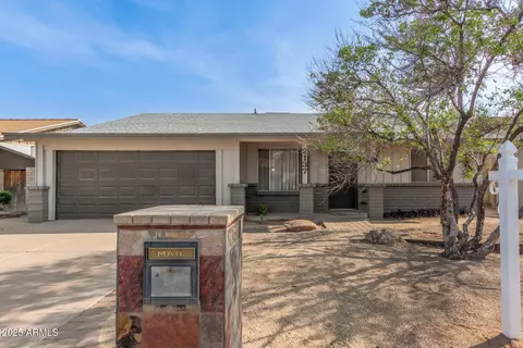 2137 E Cornell Dr, Tempe, AZ 85283 photo 2