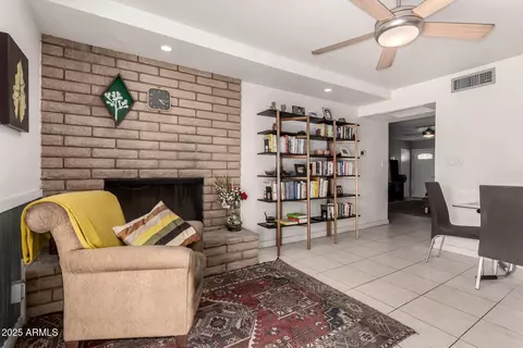 2137 E Cornell Dr, Tempe, AZ 85283 photo 9