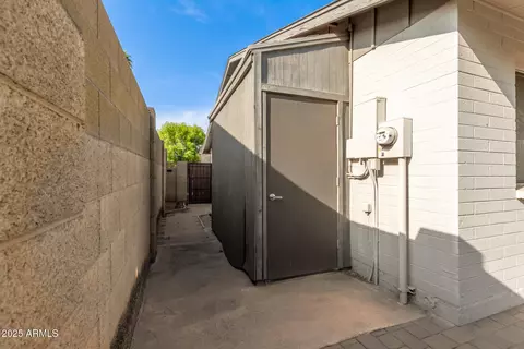 2137 E Cornell Dr, Tempe, AZ 85283 photo 31