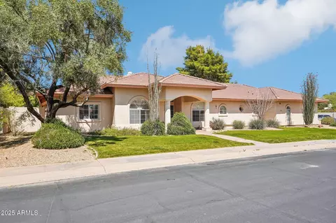 7396 E Kalil Dr, Scottsdale, AZ 85260