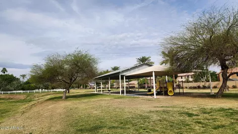 444 W Fabens Ln, Gilbert, AZ 85233 photo 32