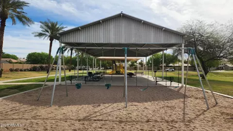 444 W Fabens Ln, Gilbert, AZ 85233 photo 36