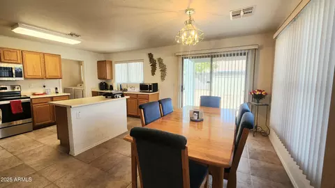 444 W Fabens Ln, Gilbert, AZ 85233 photo 11