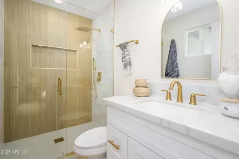 2118 E Radcliffe Dr, Tempe, AZ 85283 photo 3