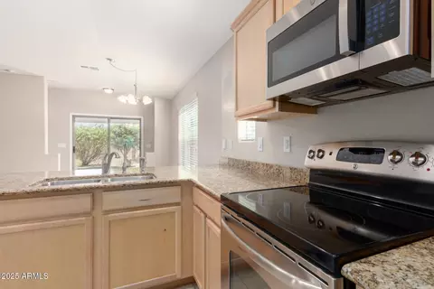 4176 E Bonanza Rd, Gilbert, AZ 85297 photo 11