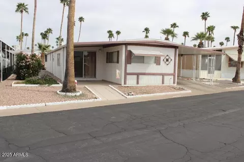 303 S Recker Rd #218, Mesa, AZ 85206