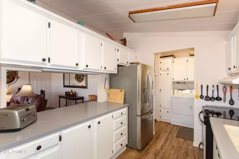 8702 E Dinavan Cir, Mesa, AZ 85208 photo 11