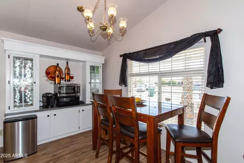8702 E Dinavan Cir, Mesa, AZ 85208 photo 8