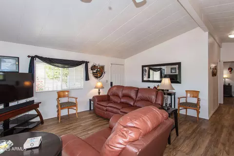 8702 E Dinavan Cir, Mesa, AZ 85208 photo 7