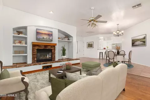 10112 S 185th Dr, Goodyear, AZ 85338