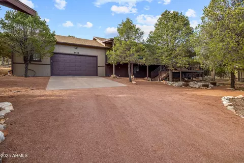 2938 Lodgepole Rd, Overgaard, AZ 85933