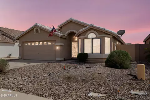 449 E Redondo Dr, Gilbert, AZ 85296