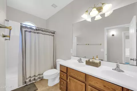 2395 S Cobblestone Ct, Gilbert, AZ 85295 photo 36