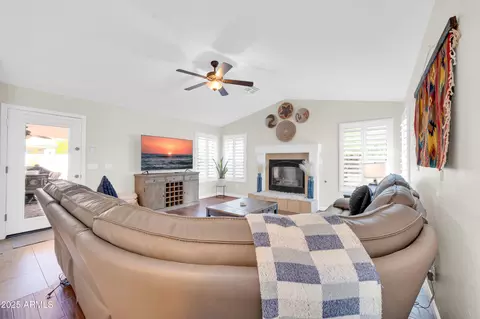 2395 S Cobblestone Ct, Gilbert, AZ 85295 photo 14