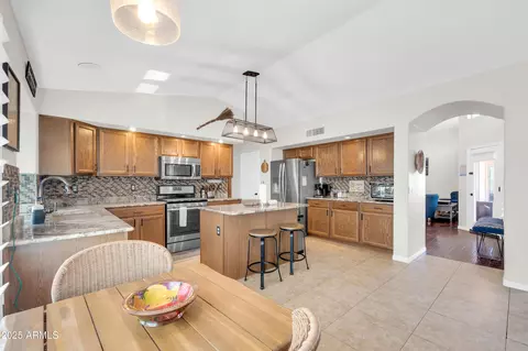 2395 S Cobblestone Ct, Gilbert, AZ 85295 photo 25