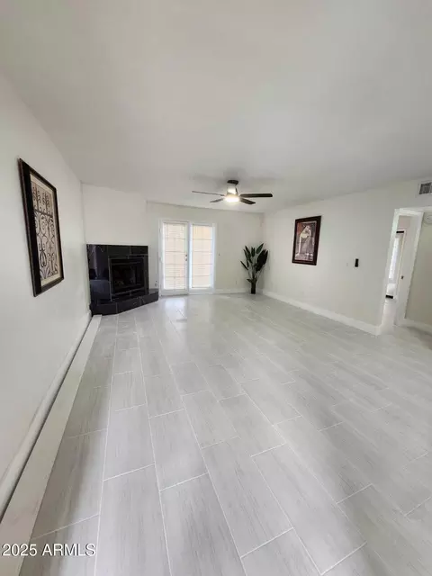 15402 N 28th St #105, Phoenix, AZ 85032
