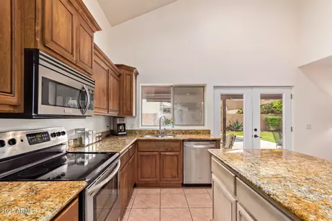 3061 E Millbrae Ln, Gilbert, AZ 85234 photo 13