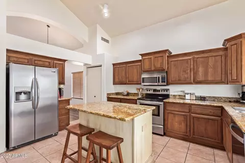 3061 E Millbrae Ln, Gilbert, AZ 85234 photo 12