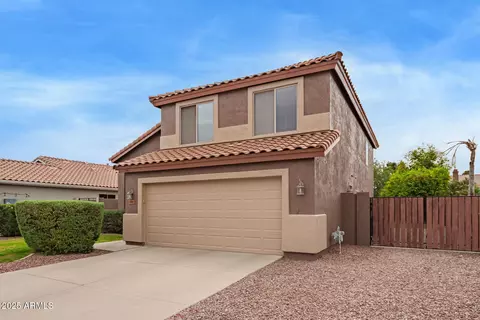 3061 E Millbrae Ln, Gilbert, AZ 85234 photo 4