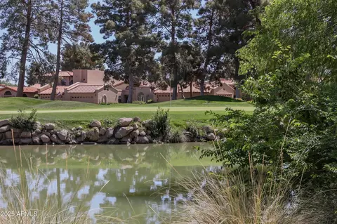 View/Area - 4041 E Sunnyside Dr, Phoenix, AZ 85028 photo 6 of 6