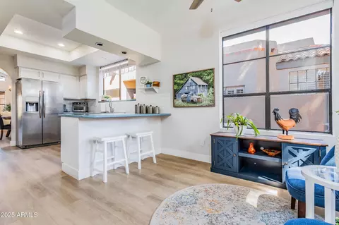 Kitchen - 4041 E Sunnyside Dr, Phoenix, AZ 85028 photo 1 of 6