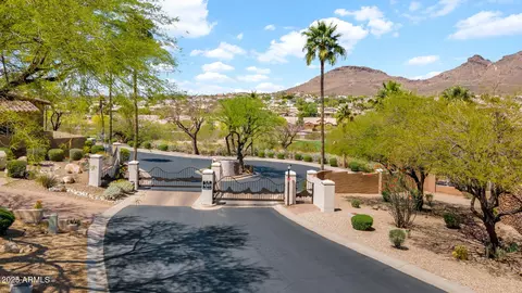 View/Area - 1514 Eugie Ave, Phoenix, AZ 85022 photo 5 of 6
