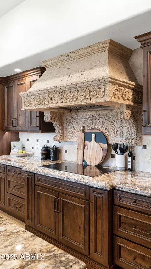 Kitchen - 1514 Eugie Ave, Phoenix, AZ 85022 photo 3 of 7