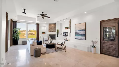 Living - 1514 Eugie Ave, Phoenix, AZ 85022 photo 2 of 2