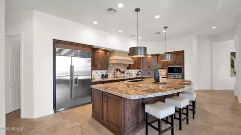 Kitchen - 1514 Eugie Ave, Phoenix, AZ 85022 photo 5 of 7