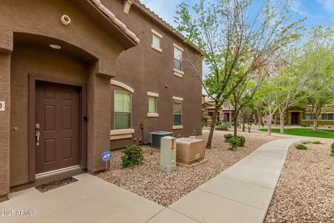 15240 N 142nd Ave #2060, Surprise, AZ 85379