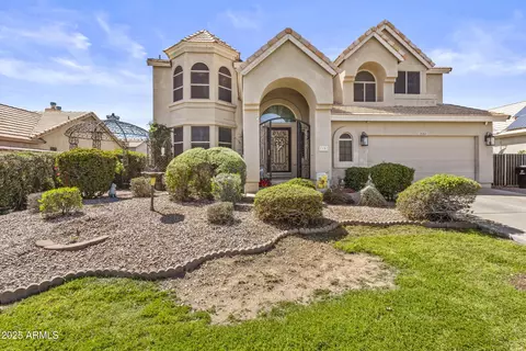 7157 W Windrose Dr, Peoria, AZ 85381