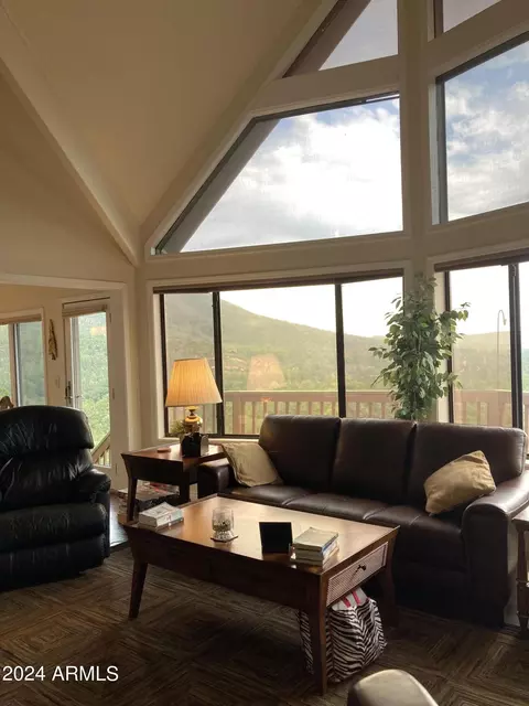 Living - 5998 W Arroyo Way, Pine, AZ 85544 photo 2 of 7