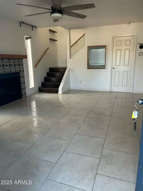 4142 N 11th St #2, Phoenix, AZ 85014