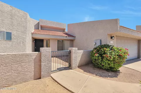 876 W El Monte Pl # 3, Chandler, AZ 85225