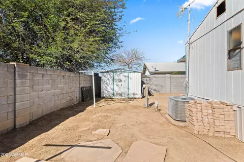 1939 E Libby St, Phoenix, AZ 85022 photo 6