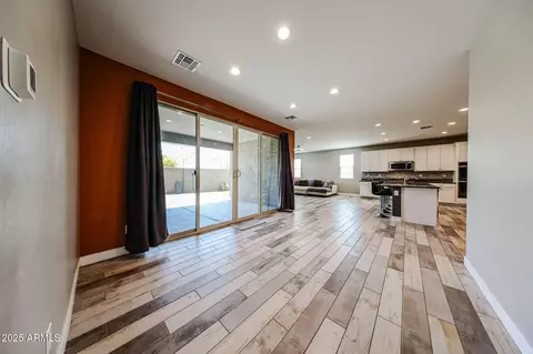 Other - 3907 S 75th Dr, Phoenix, AZ 85043 photo 6 of 11