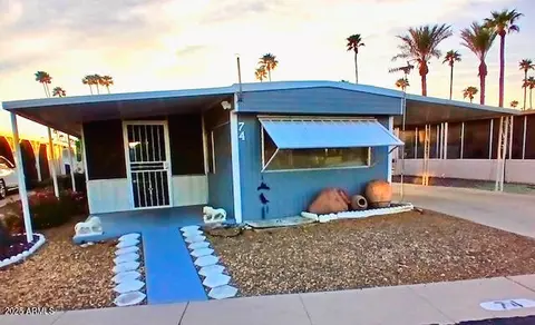 303 S Recker Rd #74, Mesa, AZ 85206