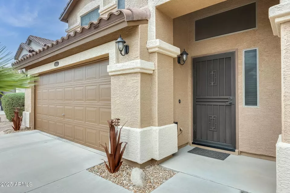  15962 W Statler St, Surprise, AZ 85374 photo 2