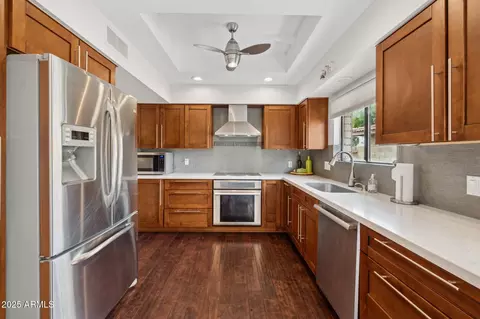 8424 E Via De Viva Dr, Scottsdale, AZ 85258